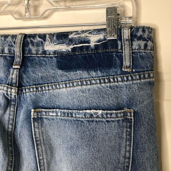 Flying Monkey Super Distressed Medium Wash Straight Leg Jeans Size 8/29 - Picture 5 of 15